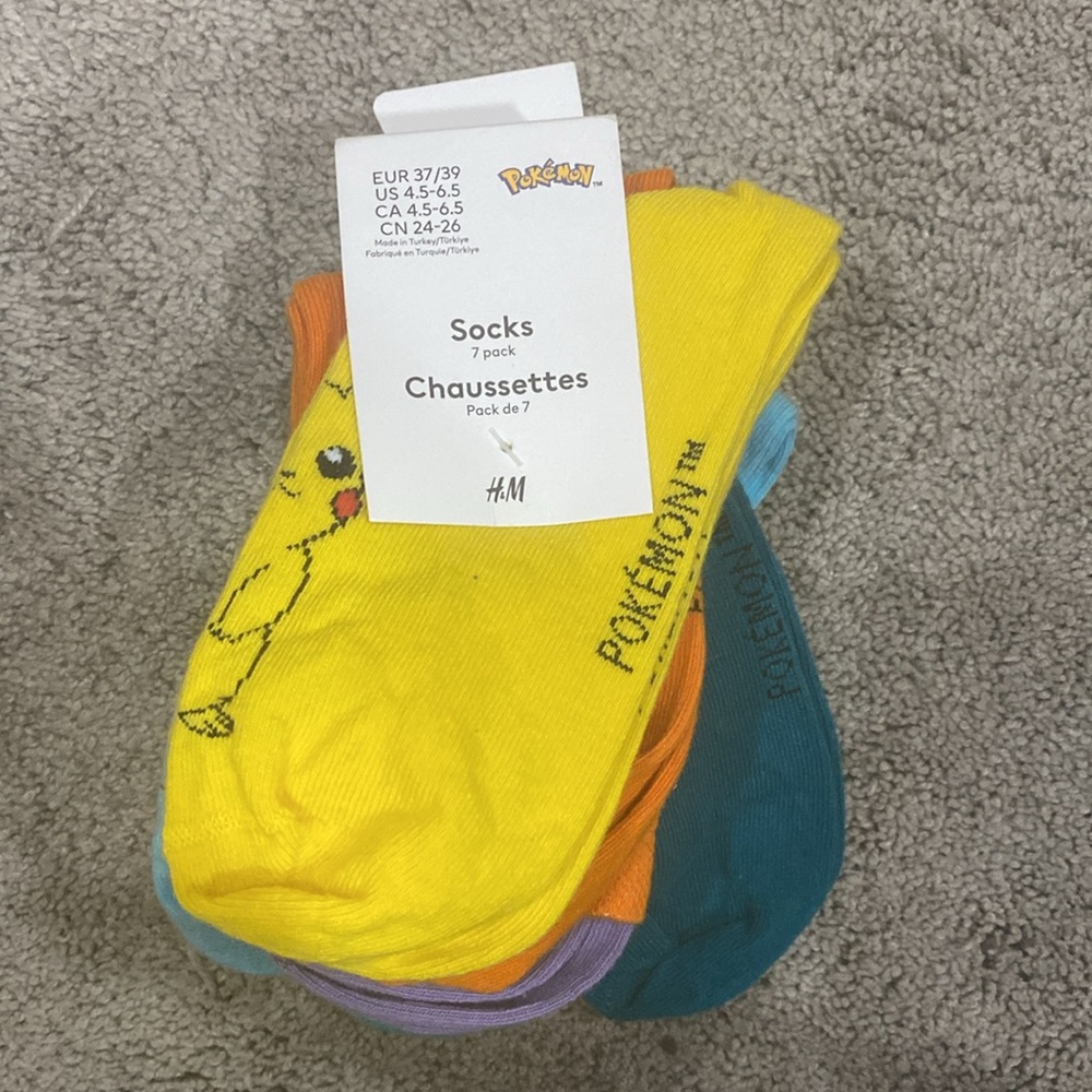 H&M Pokémon Colorful Sock Set